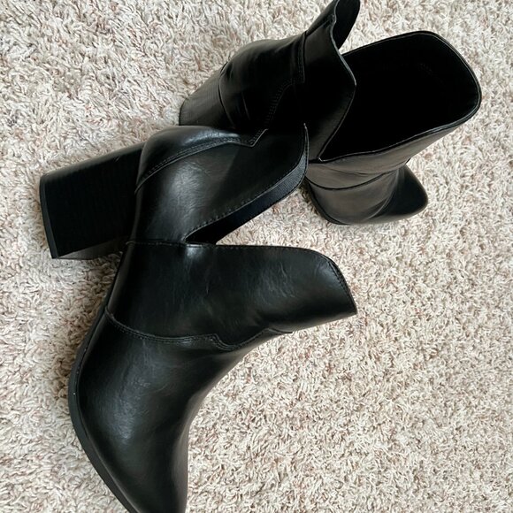 Lane Bryant Black Leather-Look Western Ankle Boots – Block Heel, Size 10W - Picture 7 of 9